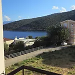Mema's Agia Efimia
