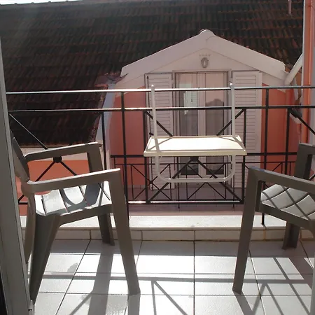 Apartment Mema's Agia Efimia