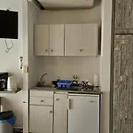 Mema's アパート