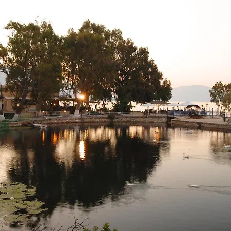 Mema's Apartmán Agia Efimia